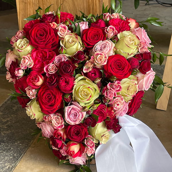 blumen-dauner-gerstetten-trauer-herzen-02-min