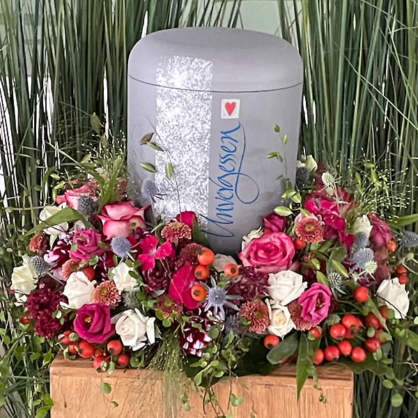 blumen-dauner-gerstetten-trauer-urnenschmuck-01-min